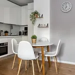 Ideal Rent - Bruschetti 6 דירה